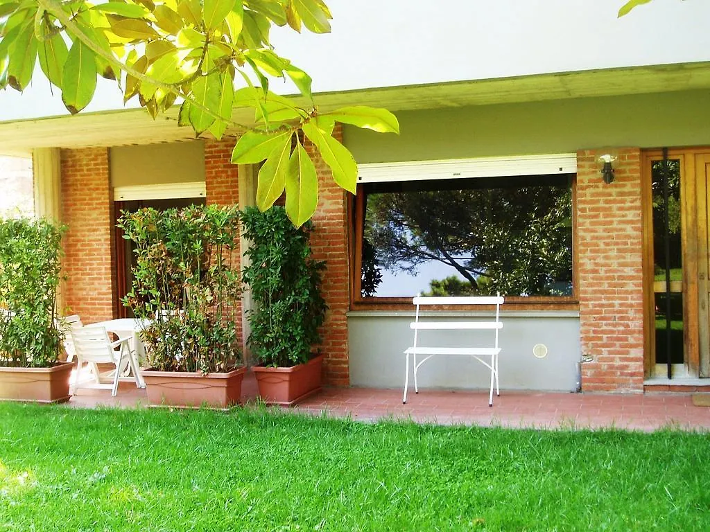 Ferienhaus Villa Il Geranio Tirrenia