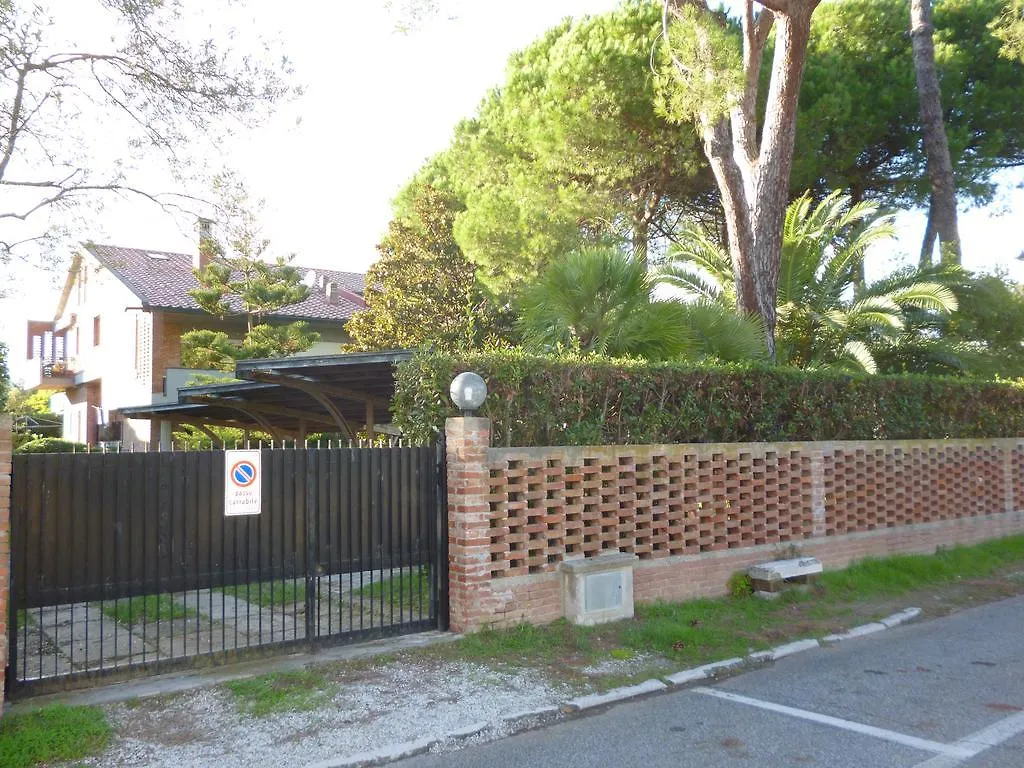 Villa Il Geranio Tirrenia