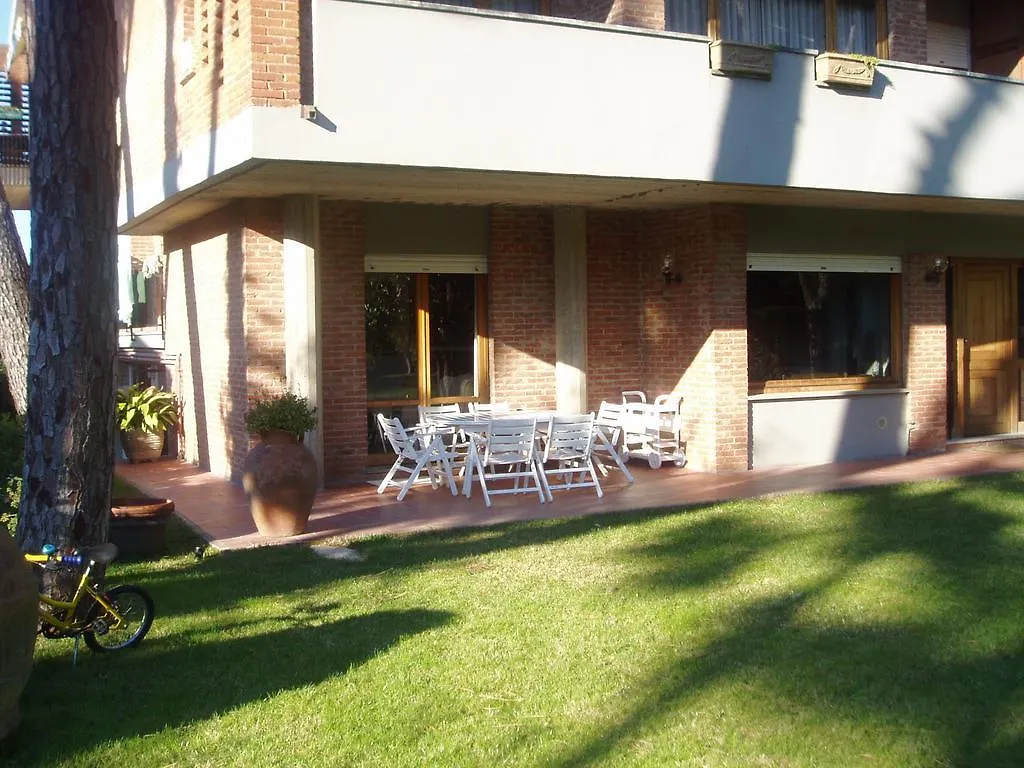 Villa Il Geranio Tirrenia